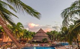 Reef Yucatan All Inclusive Hotel & Convention Center